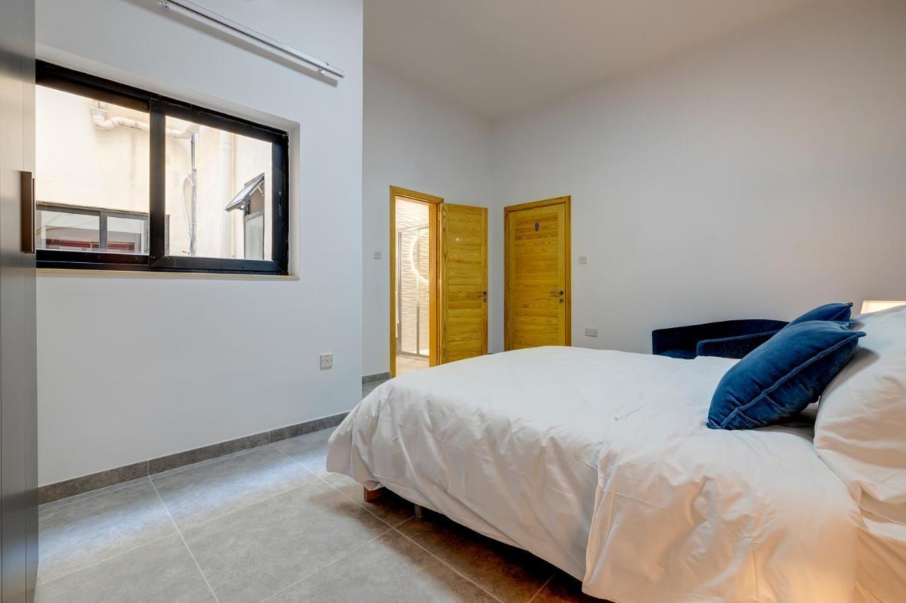 Modern 3Br Apartment In Sliema'S Desirable Locale Экстерьер фото